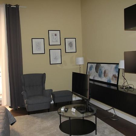 Holiday In Home Suite Archimede Catania Exterior photo