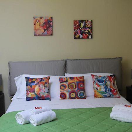 Holiday In Home Suite Archimede Catania Exterior photo