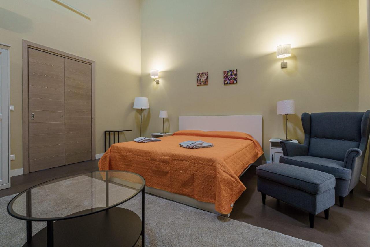 Holiday In Home Suite Archimede Catania Exterior photo