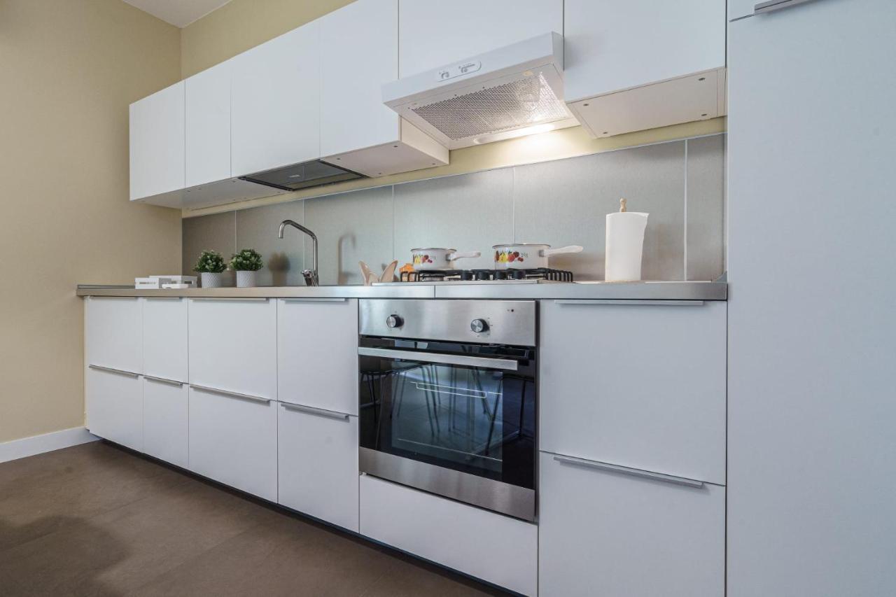 Holiday In Home Suite Archimede Catania Exterior photo